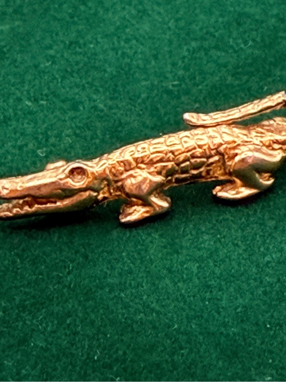 Vintage Signed Napier Gold Tone Alligator Crocodile Mini Brooch Pin Figural